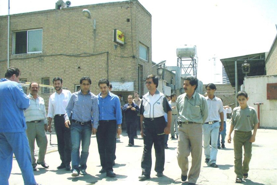 Mehdi Mahdavikia visited the Bic factory at 2002
